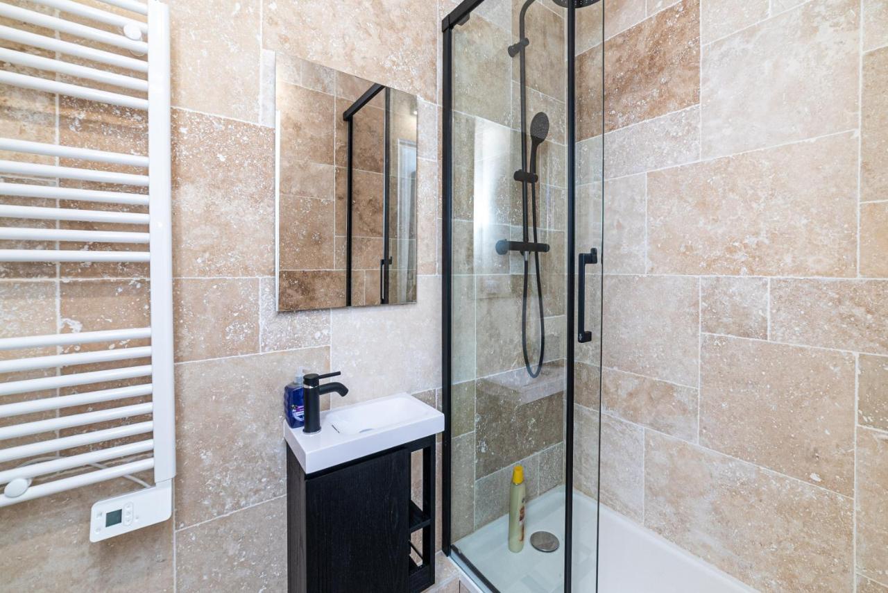 Apartmán Luxurious Triplex - Marais & Montorgueil Paříž Exteriér fotografie